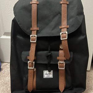 Herschel Little America Backpack 25L - Black